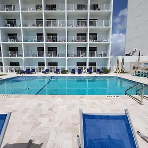 Beachside Hotel - Pool Is Open! Daytona Beach Shores